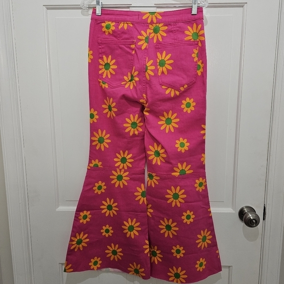 We The Free Youthquake Printed Crop Flare Jeans Size 29 - Picture 8 of 17